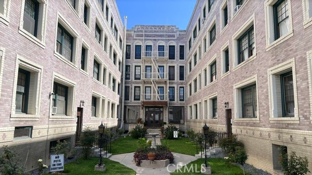 2121 James M Wood Boulevard W 316, Los Angeles, CA 90006