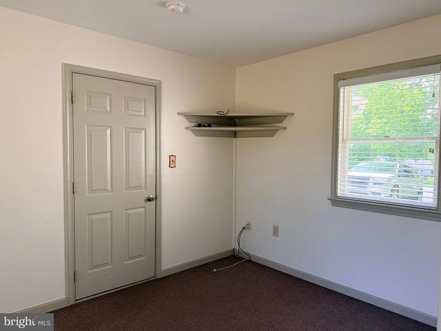 23 SHERRARD DR, Willow Street, PA 17584