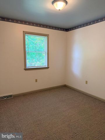 23 SHERRARD DR, Willow Street, PA 17584