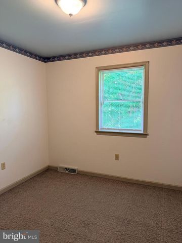 23 SHERRARD DR, Willow Street, PA 17584