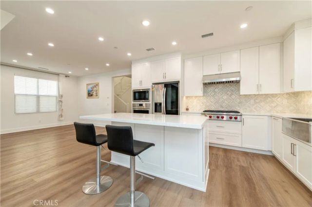 116 Imagination Trl, Irvine, CA 92620