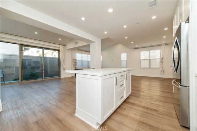 116 Imagination Trl, Irvine, CA 92620