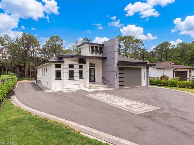 768 20th AVE NW, Naples, FL 34120