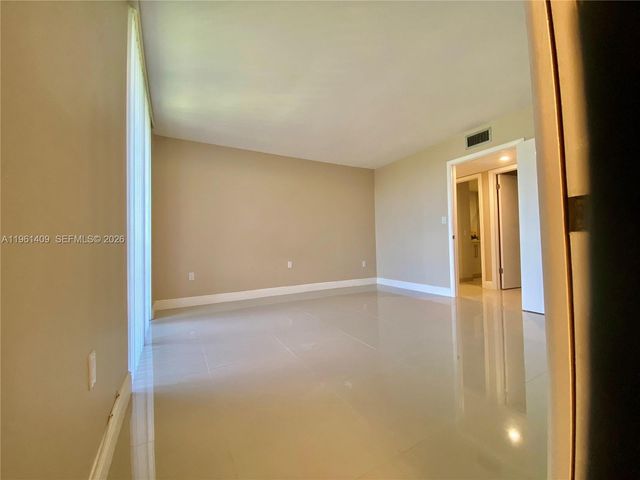 8035 SW 107th Ave 308, Miami, FL 33173