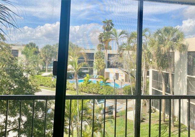 8035 SW 107th Ave 308, Miami, FL 33173