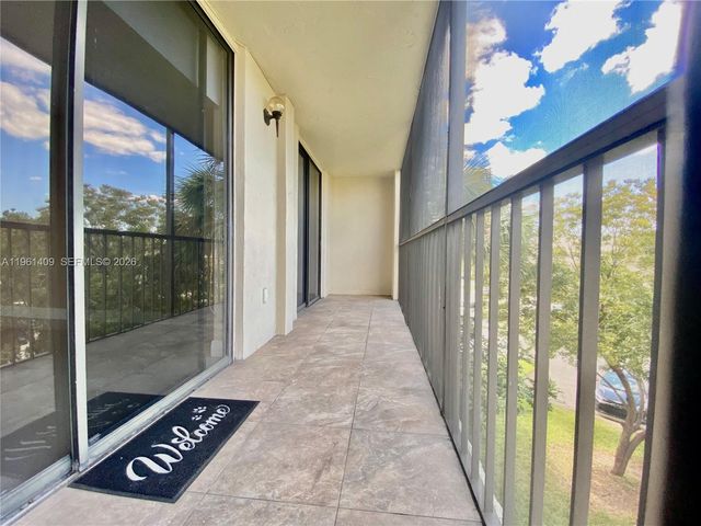 8035 SW 107th Ave 308, Miami, FL 33173