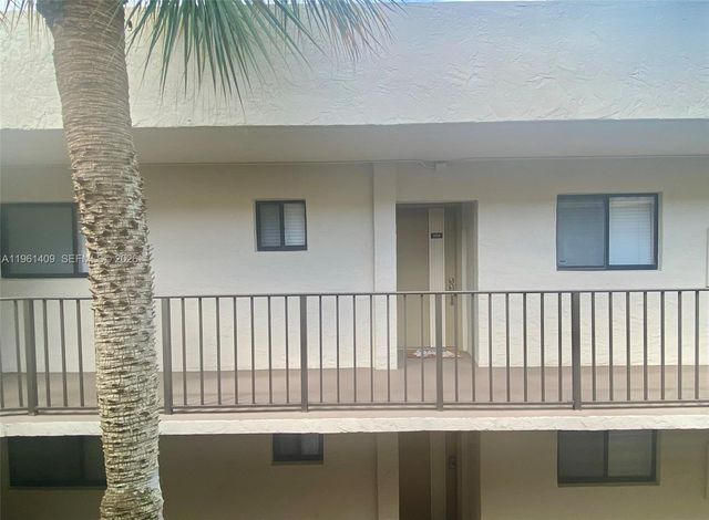 8035 SW 107th Ave 308, Miami, FL 33173