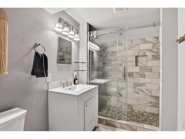 104 E Dory Way, Black Hawk, CO 80422
