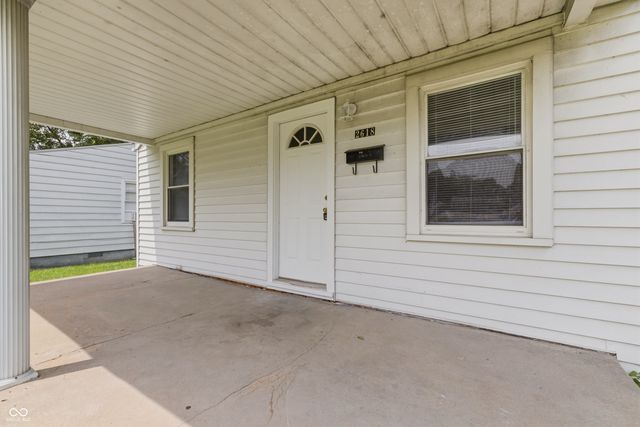 2618 E 8th Street, Anderson, IN 46012