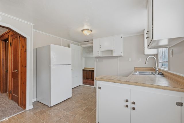 2618 E 8th Street, Anderson, IN 46012