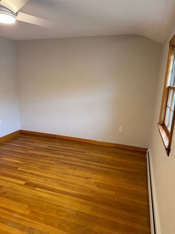 34 Grace Dr, Wilmington, MA 01887