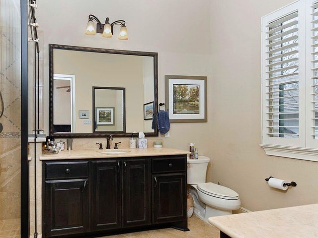 103 Windfair Loop, Montgomery, TX 77316