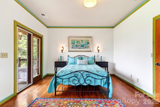 491 S Valley View Drive, Mars Hill, NC 28754