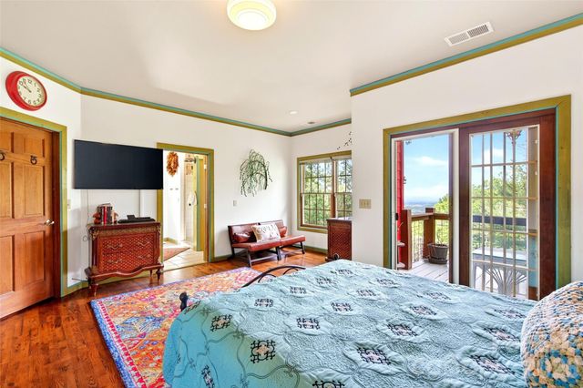 491 S Valley View Drive, Mars Hill, NC 28754