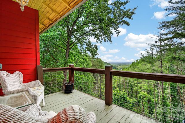 491 S Valley View Drive, Mars Hill, NC 28754