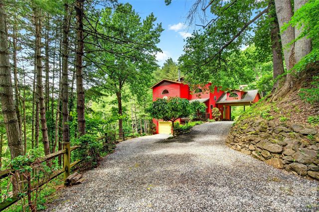 491 S Valley View Drive, Mars Hill, NC 28754