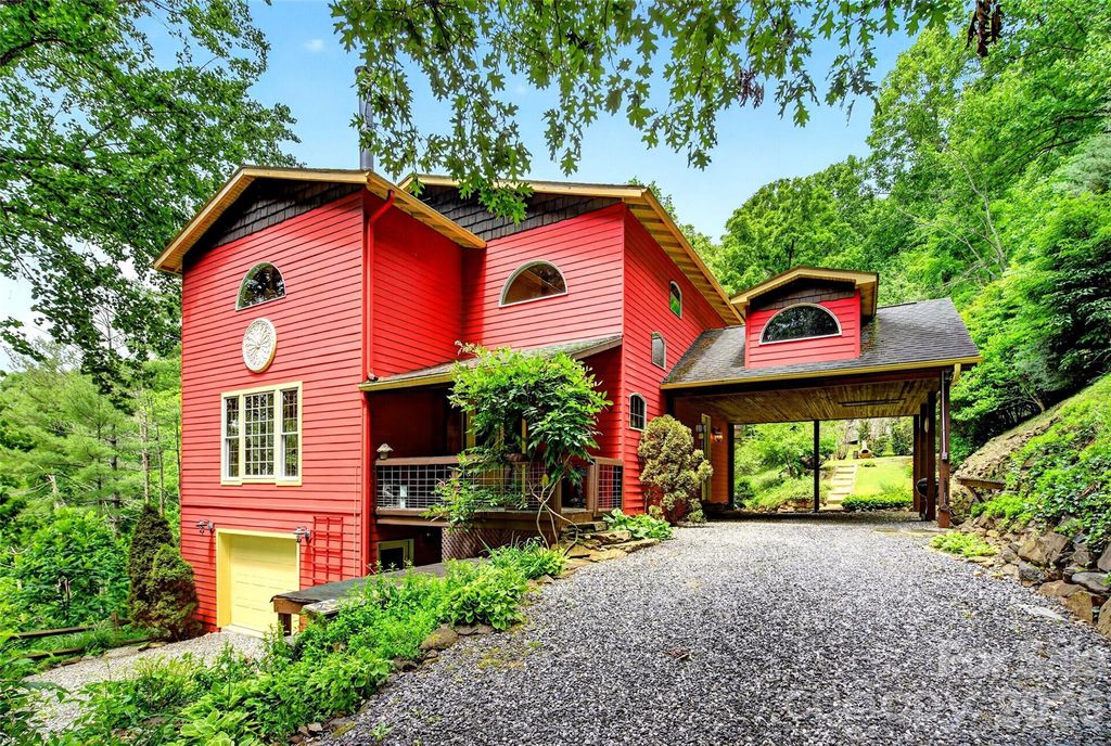 491 S Valley View Drive, Mars Hill, NC 28754
