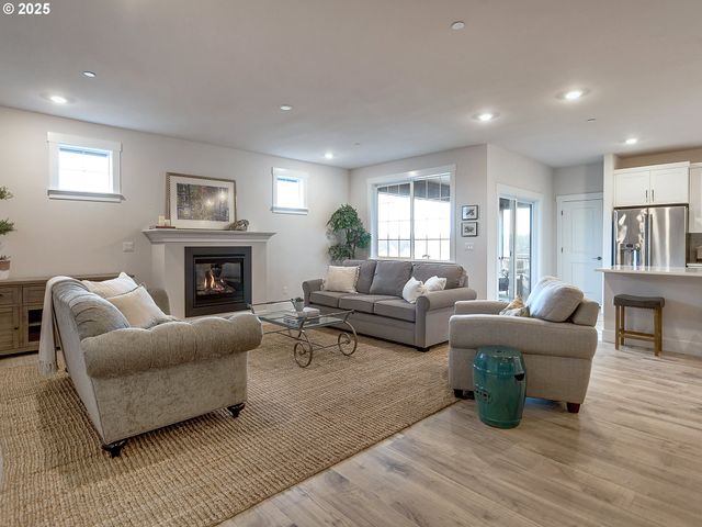11685 Sw BARCELONA St, Wilsonville, OR 97070