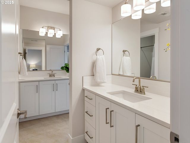 11685 Sw BARCELONA St, Wilsonville, OR 97070
