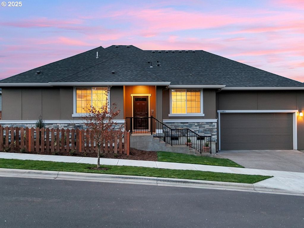 11685 Sw BARCELONA St, Wilsonville, OR 97070