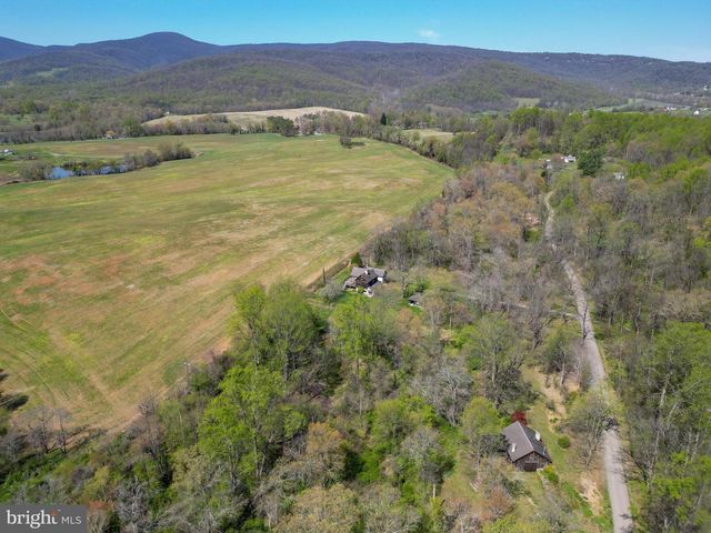 45 SHOOTZ HOLLOW RD, Huntly, VA 22640