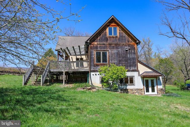 45 SHOOTZ HOLLOW RD, Huntly, VA 22640