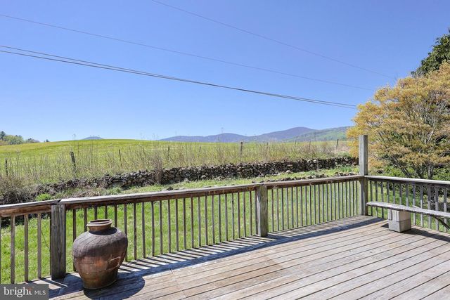 45 SHOOTZ HOLLOW RD, Huntly, VA 22640