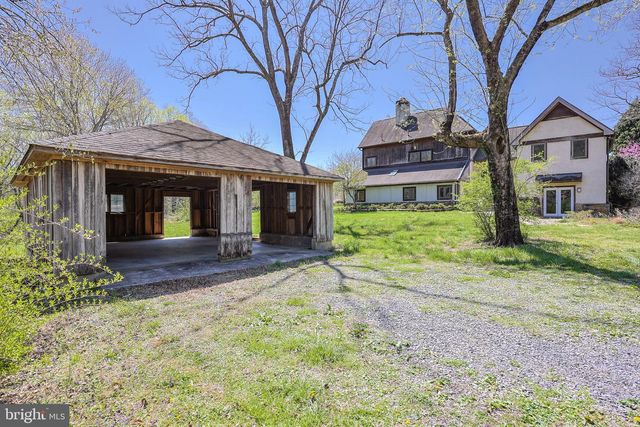 45 SHOOTZ HOLLOW RD, Huntly, VA 22640