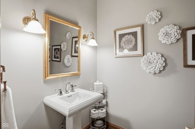 3613 Eaglet Court, Greenwood, IN 46143