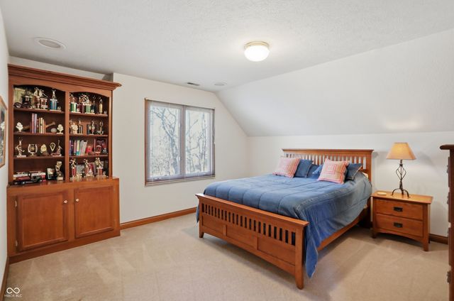 3613 Eaglet Court, Greenwood, IN 46143