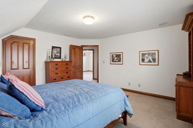 3613 Eaglet Court, Greenwood, IN 46143