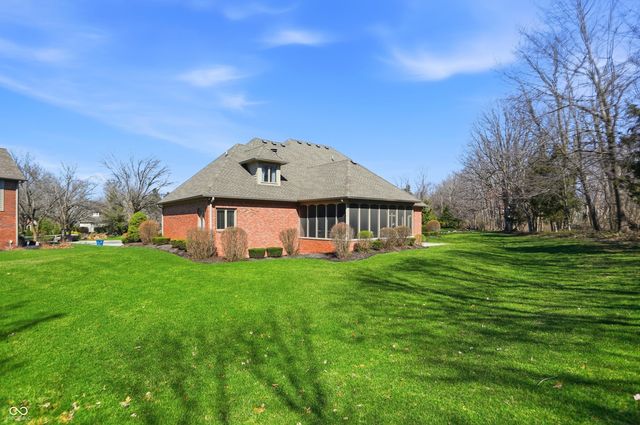 3613 Eaglet Court, Greenwood, IN 46143