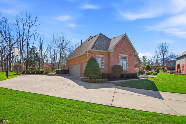3613 Eaglet Court, Greenwood, IN 46143