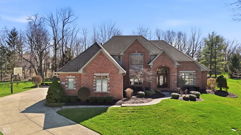 3613 Eaglet Court, Greenwood, IN 46143