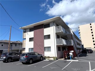 1426 Keeaumoku Street B16, Honolulu, HI 96822