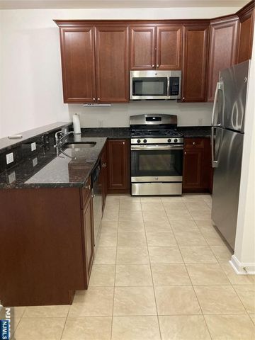 526 Bushes Lane, Elmwood Park, NJ 07407