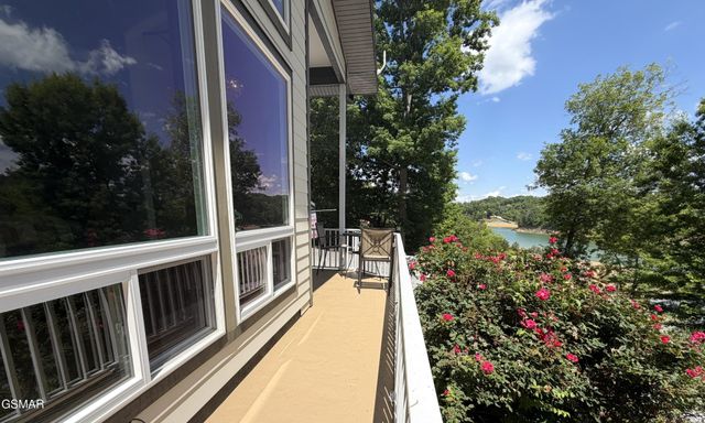 1910 Laramie Trail, Dandridge, TN 37725