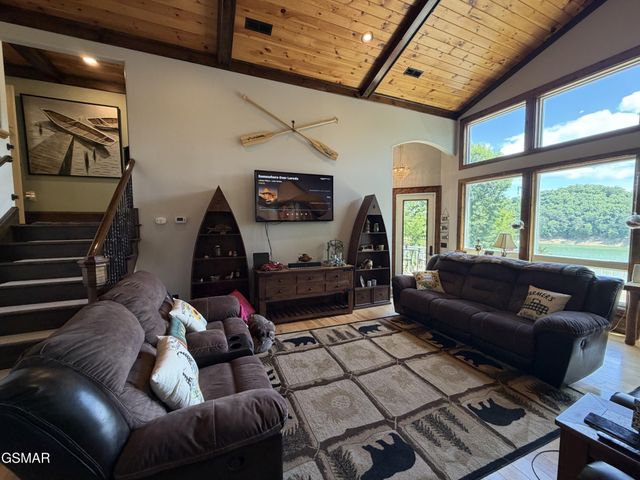 1910 Laramie Trail, Dandridge, TN 37725