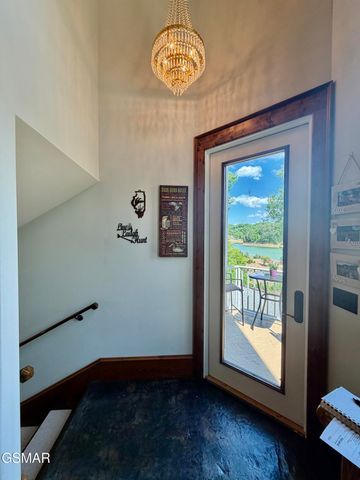 1910 Laramie Trail, Dandridge, TN 37725