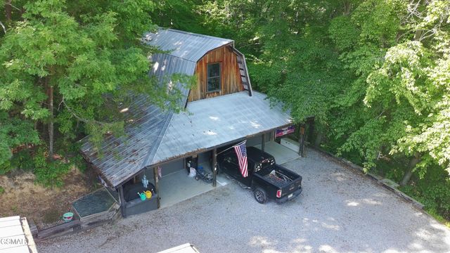 1910 Laramie Trail, Dandridge, TN 37725