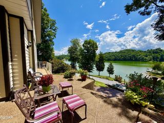 1910 Laramie Trail, Dandridge, TN 37725