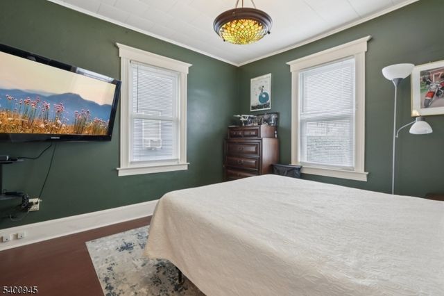 109 N 2Nd Ave, Highland Park Boro, NJ 08904