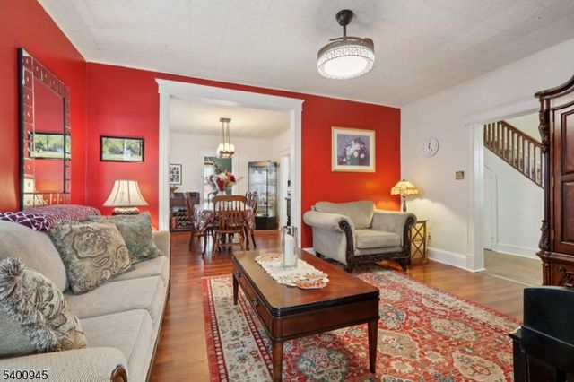 109 N 2Nd Ave, Highland Park Boro, NJ 08904