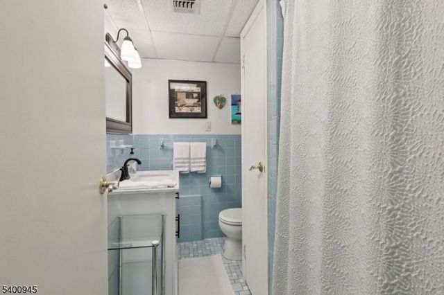 109 N 2Nd Ave, Highland Park Boro, NJ 08904