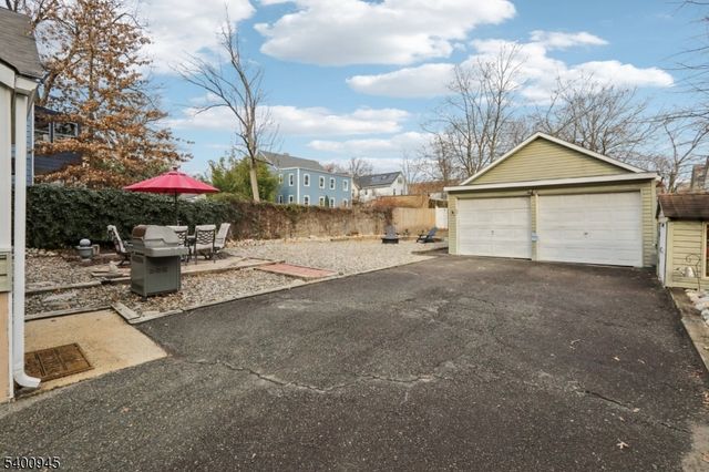 109 N 2Nd Ave, Highland Park Boro, NJ 08904