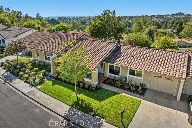 23701 Via Storni, Mission Viejo, CA 92692