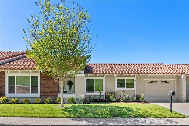 23701 Via Storni, Mission Viejo, CA 92692