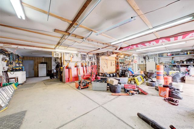 2718 Sexton Road, Marion Township, MI 48843