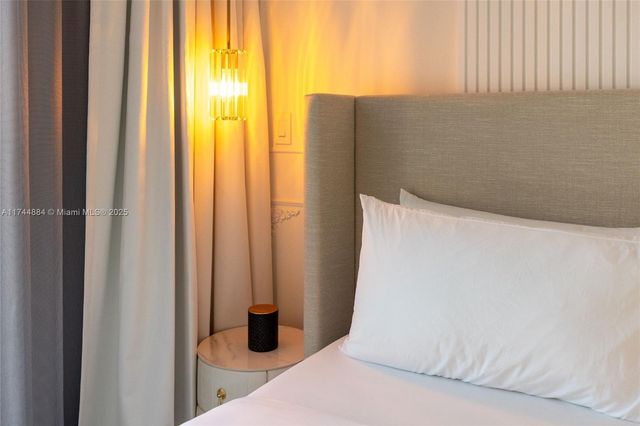 414 NW 52nd St, Miami, FL 33127