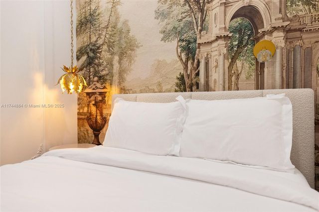 414 NW 52nd St, Miami, FL 33127